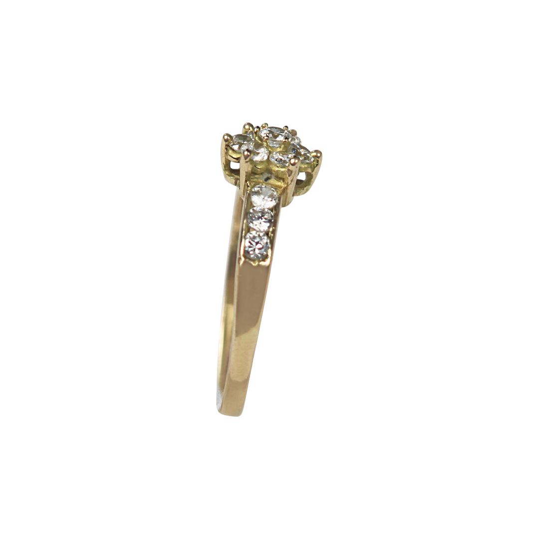 9kt Yellow Gold Cluster Ring with 13 Round Cut Zircons