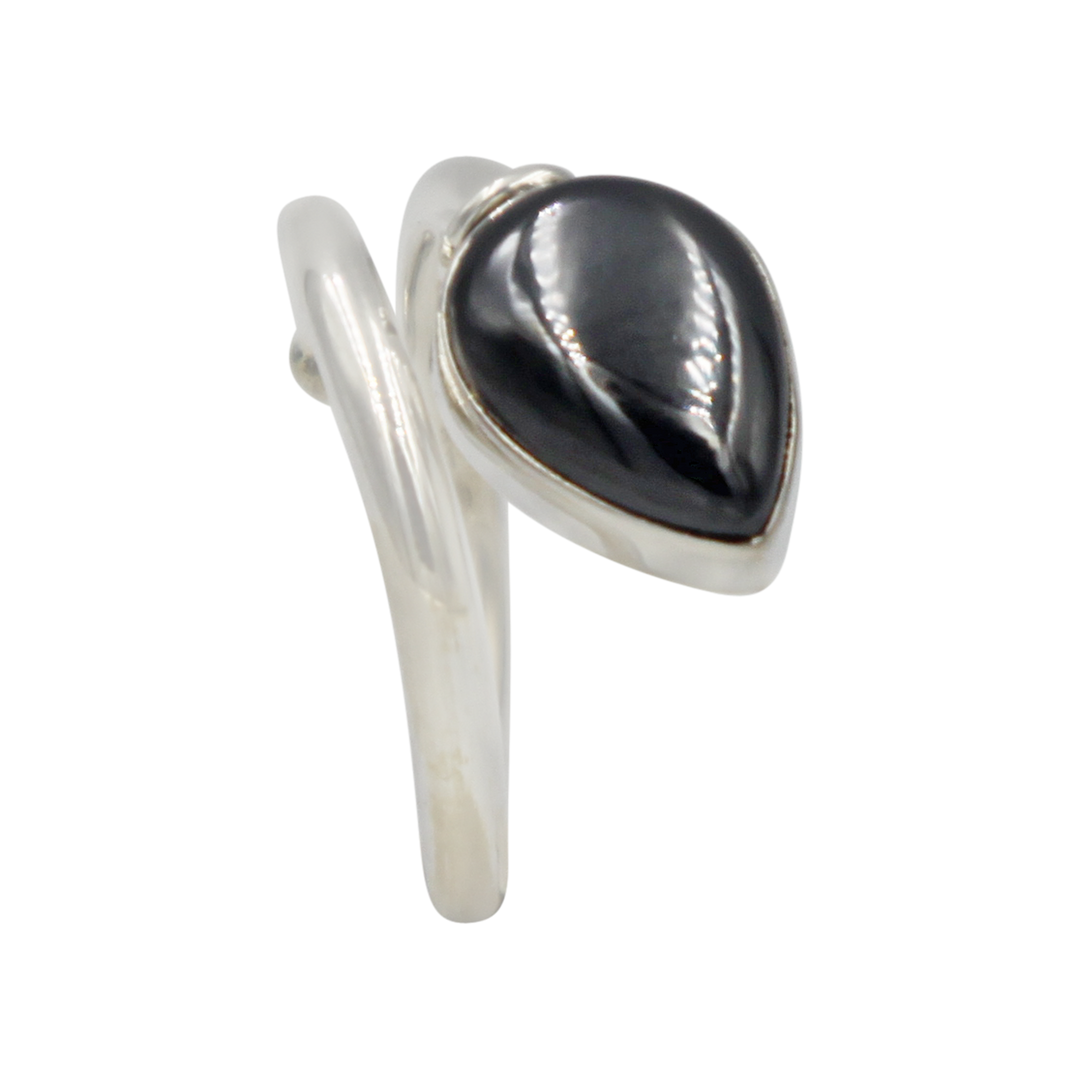 Sundari Sterling Silver Twisted Ring with Cabochon Gemstone